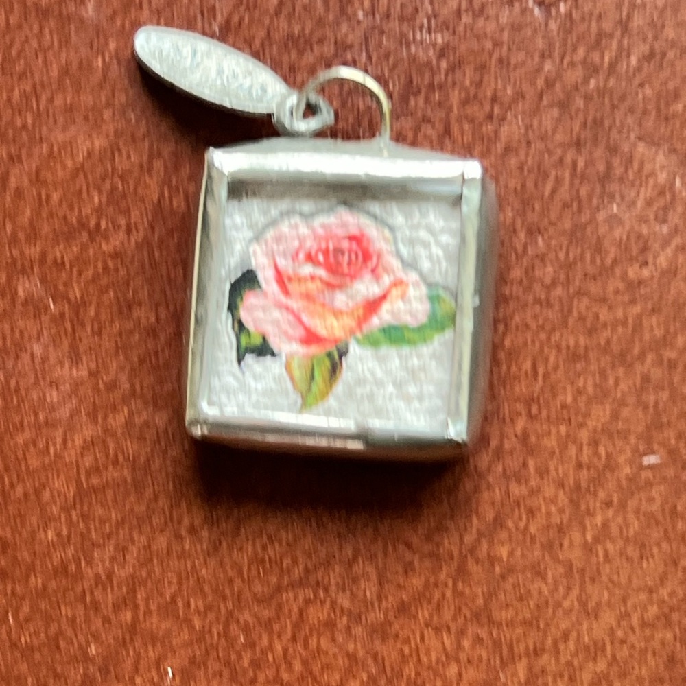Jewel  Kade - Vintage “la la love you” Charm - Picture 2 of 6